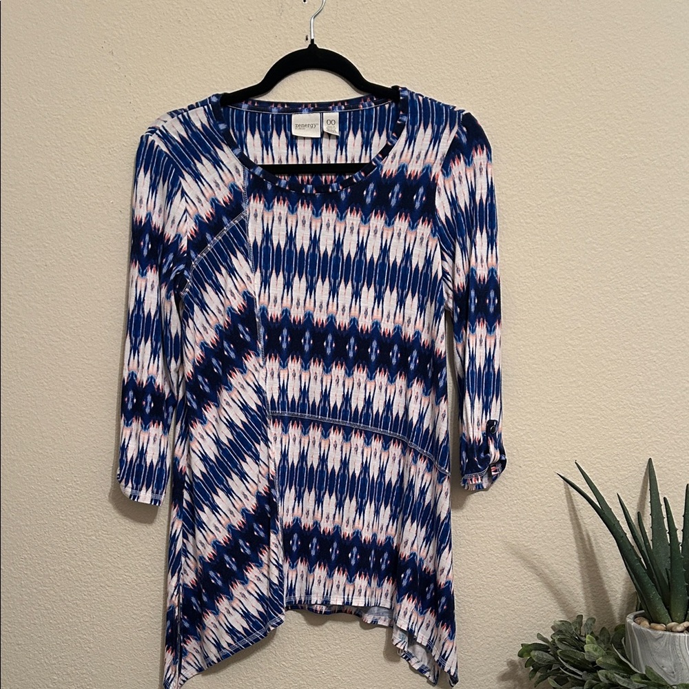 Zenergy Navy and White Asymmetrical Tunic
